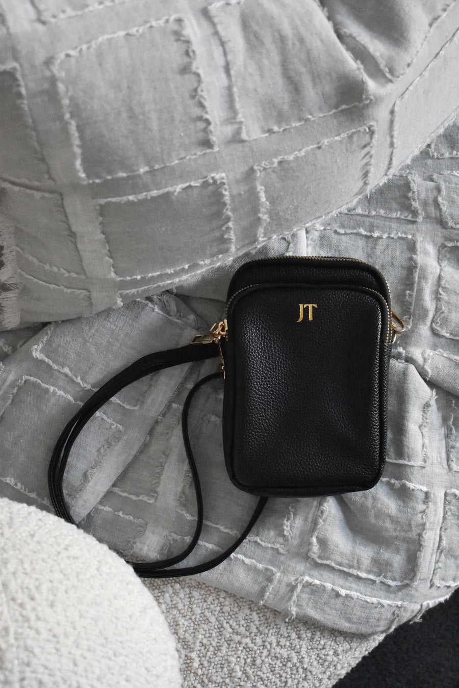 The Everyday Crossbody Bag – Personalised Pebble Vegan Leather